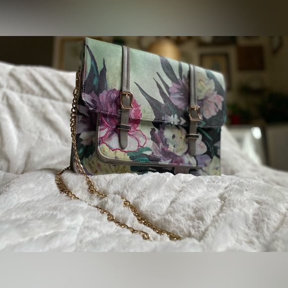 Gray/green Framed Botanical House of Disaster Messenger Purse with Gold Chain - Picture 11 of 13